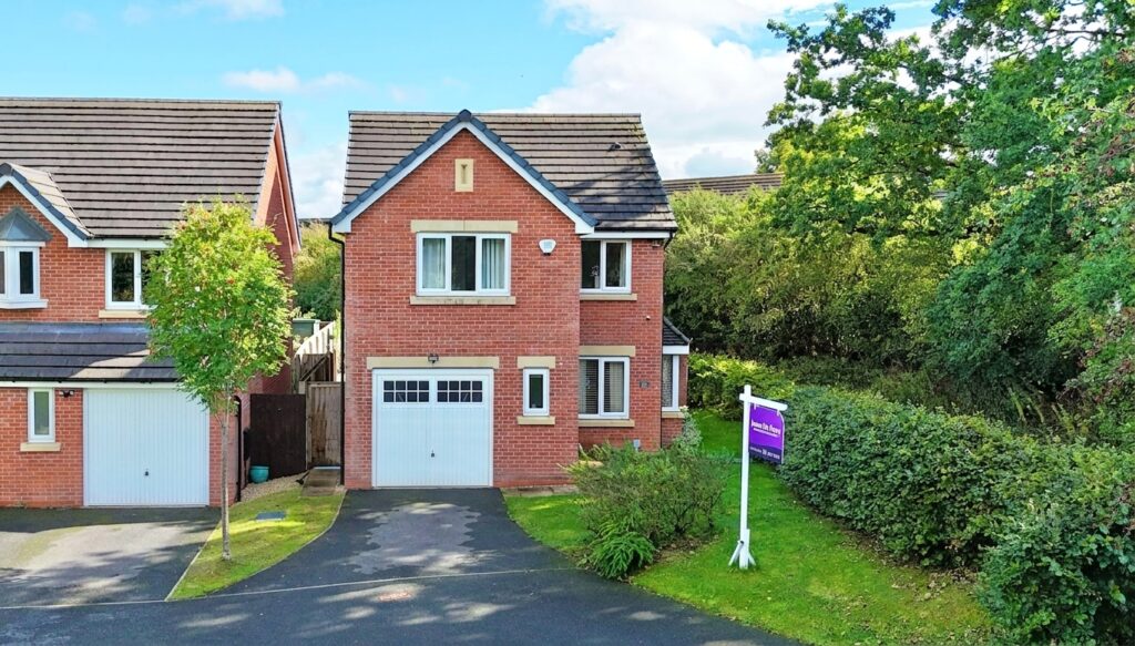 Williams Drive, Shavington, CW2