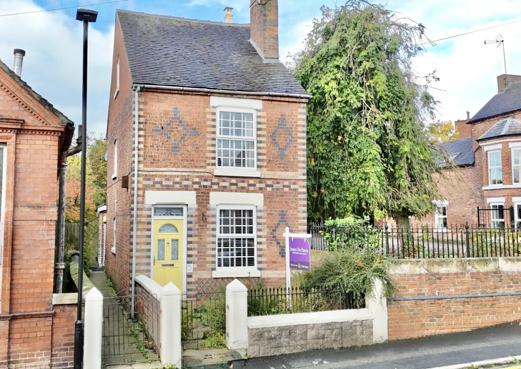 Charles Street, Cheadle, ST10