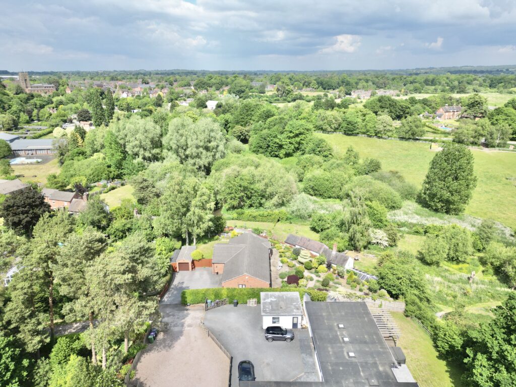 Walkmill Drive, Market Drayton, TF9
