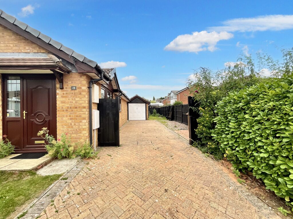 Keswick Close, Crewe, CW2
