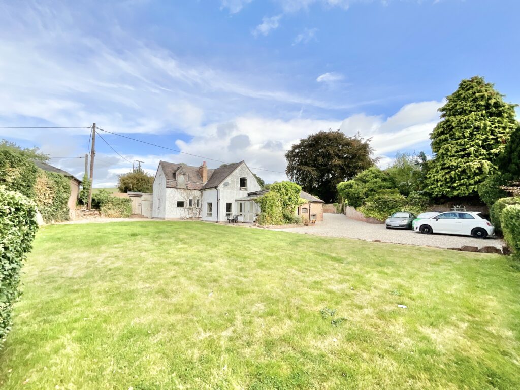 Newport Road, Edgmond, TF10