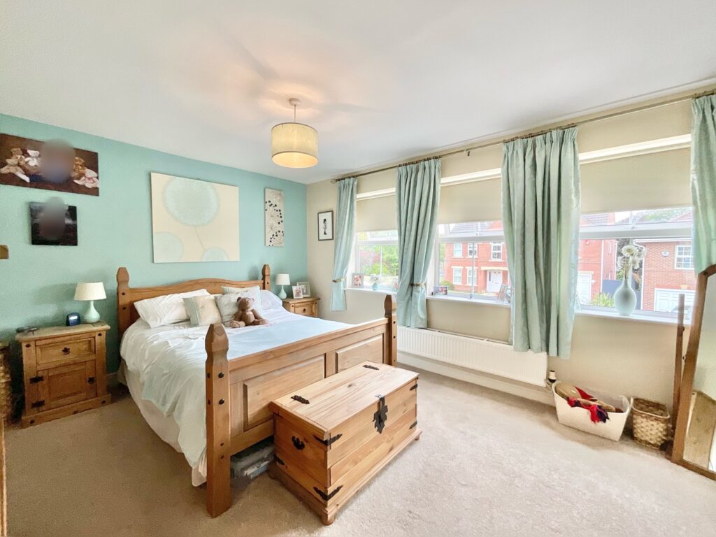 Spode Close, Stone, ST15