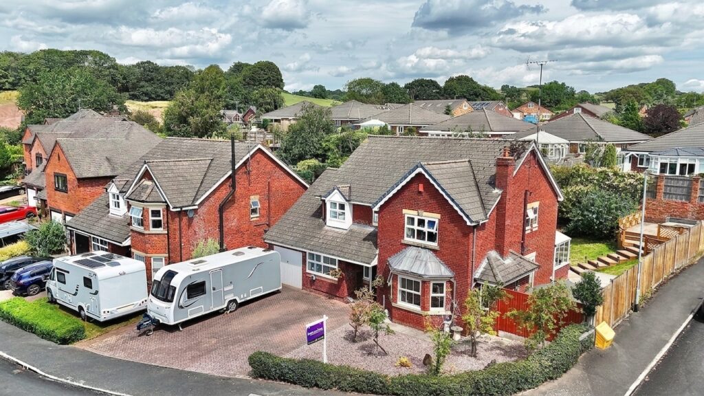 Cavendish Road, Tean, ST10