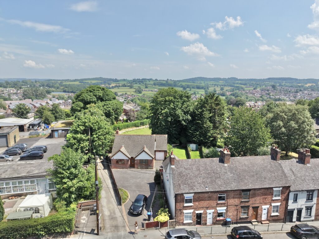 Leek Road, Cheadle, ST10