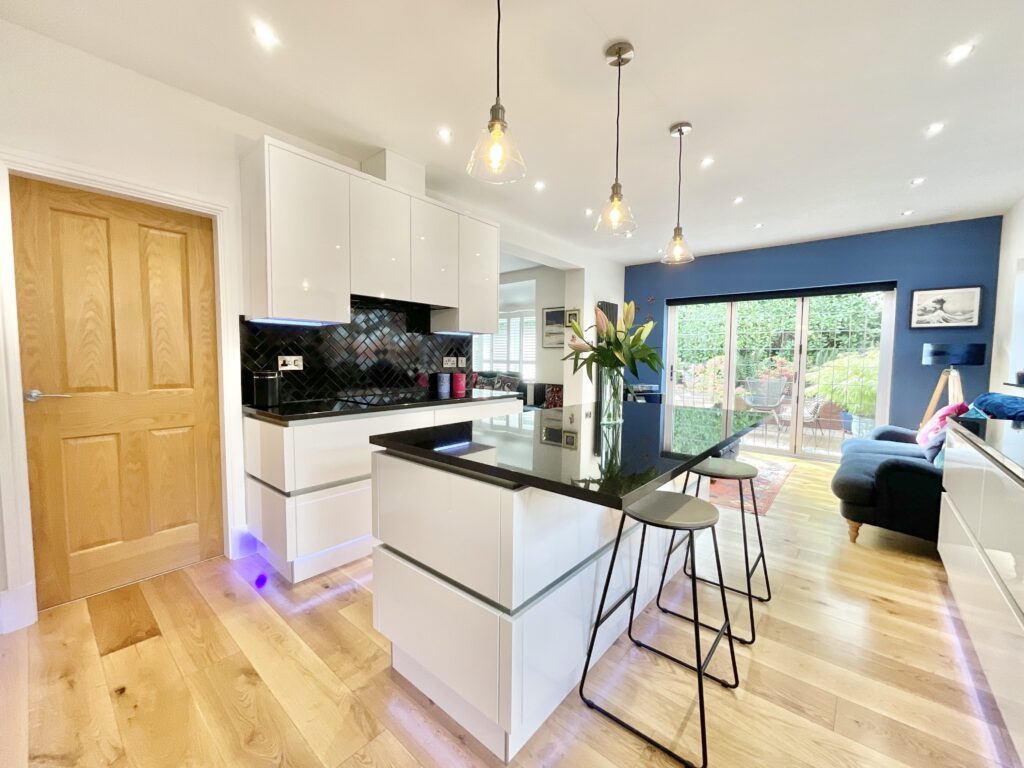 Chase Lane, Tittensor, ST12