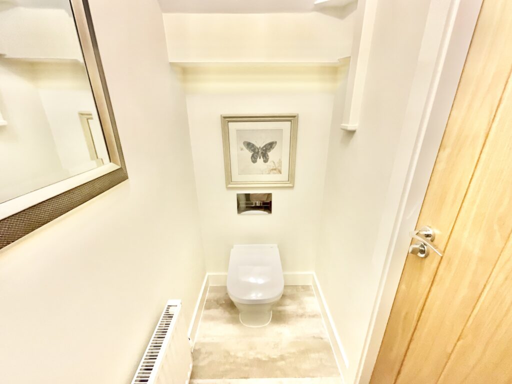 14 Meadowside View, Alton, Stoke-on-Trent, ST10 4FL