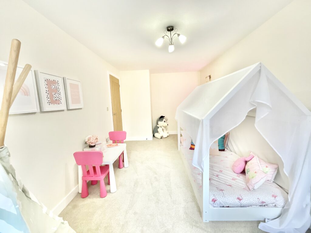 14 Meadowside View, Alton, Stoke-on-Trent, ST10 4FL