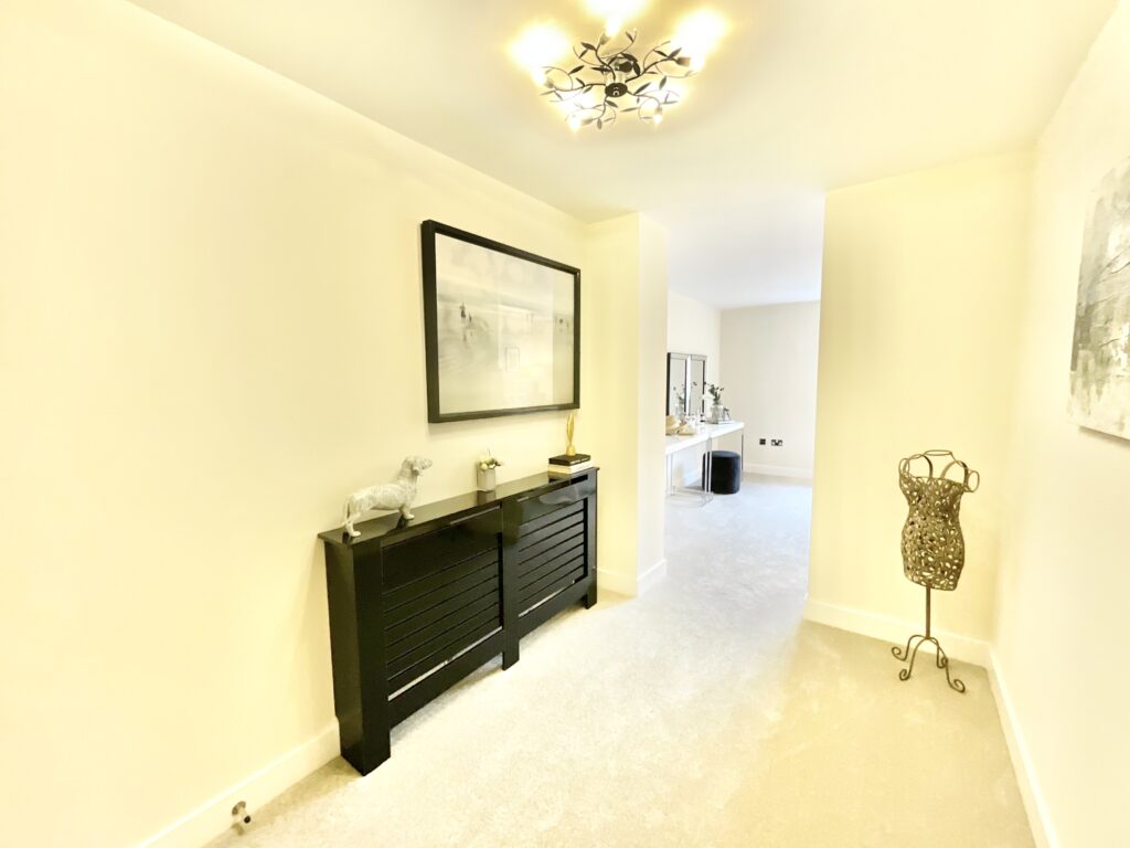 14 Meadowside View, Alton, Stoke-on-Trent, ST10 4FL