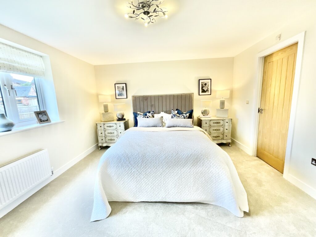 14 Meadowside View, Alton, Stoke-on-Trent, ST10 4FL