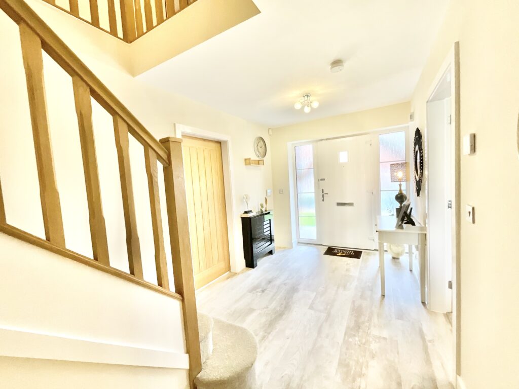 14 Meadowside View, Alton, Stoke-on-Trent, ST10 4FL