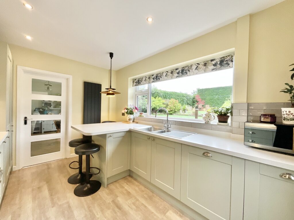Yelverton Avenue, Stafford, ST17
