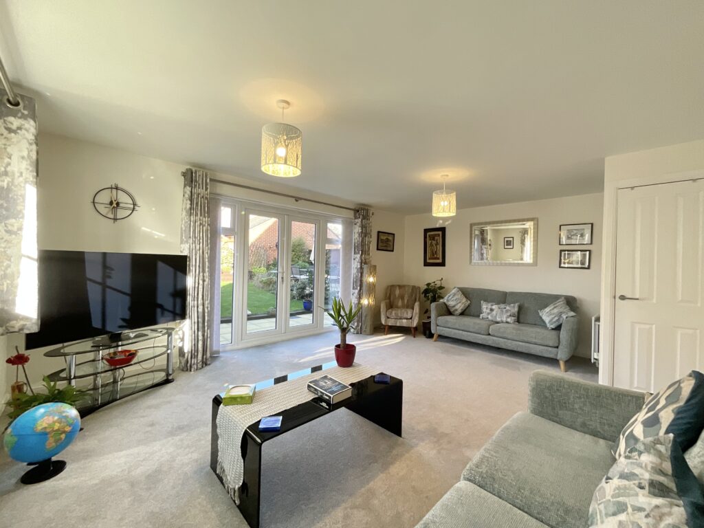 Hazel Way, Edleston, CW5