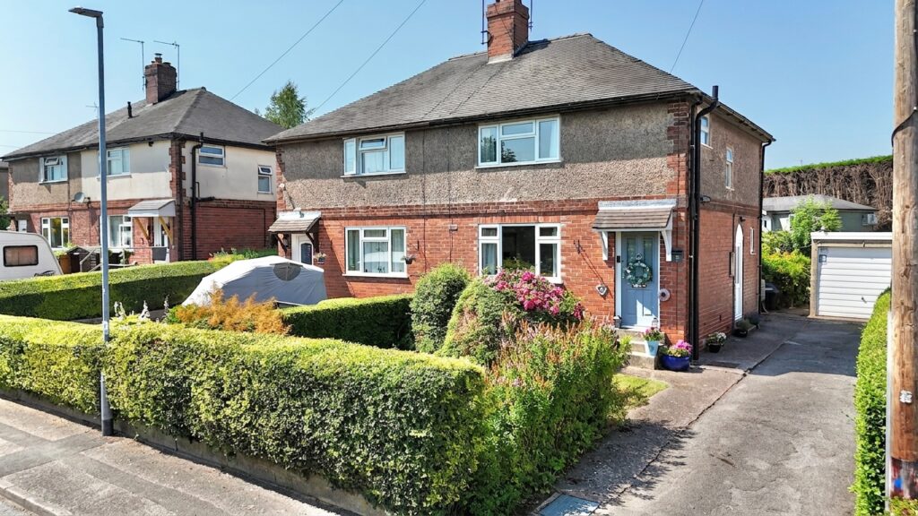 Saltersford Lane, Alton, ST10