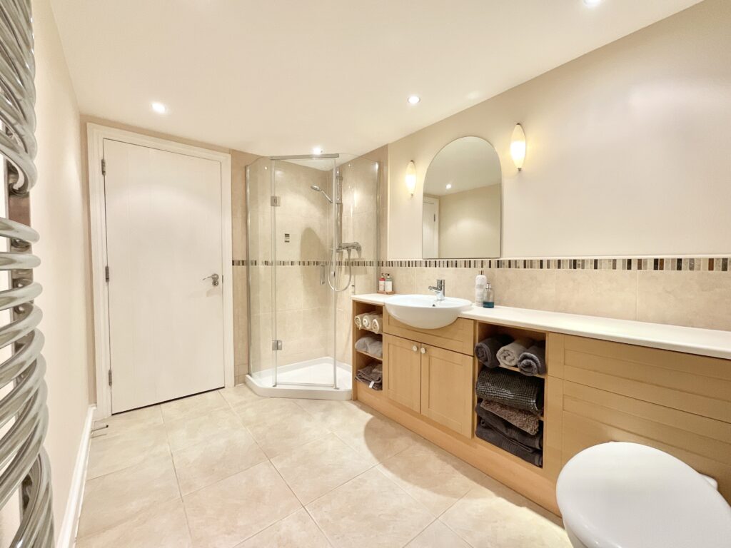 Walton Bank, Eccleshall, ST21