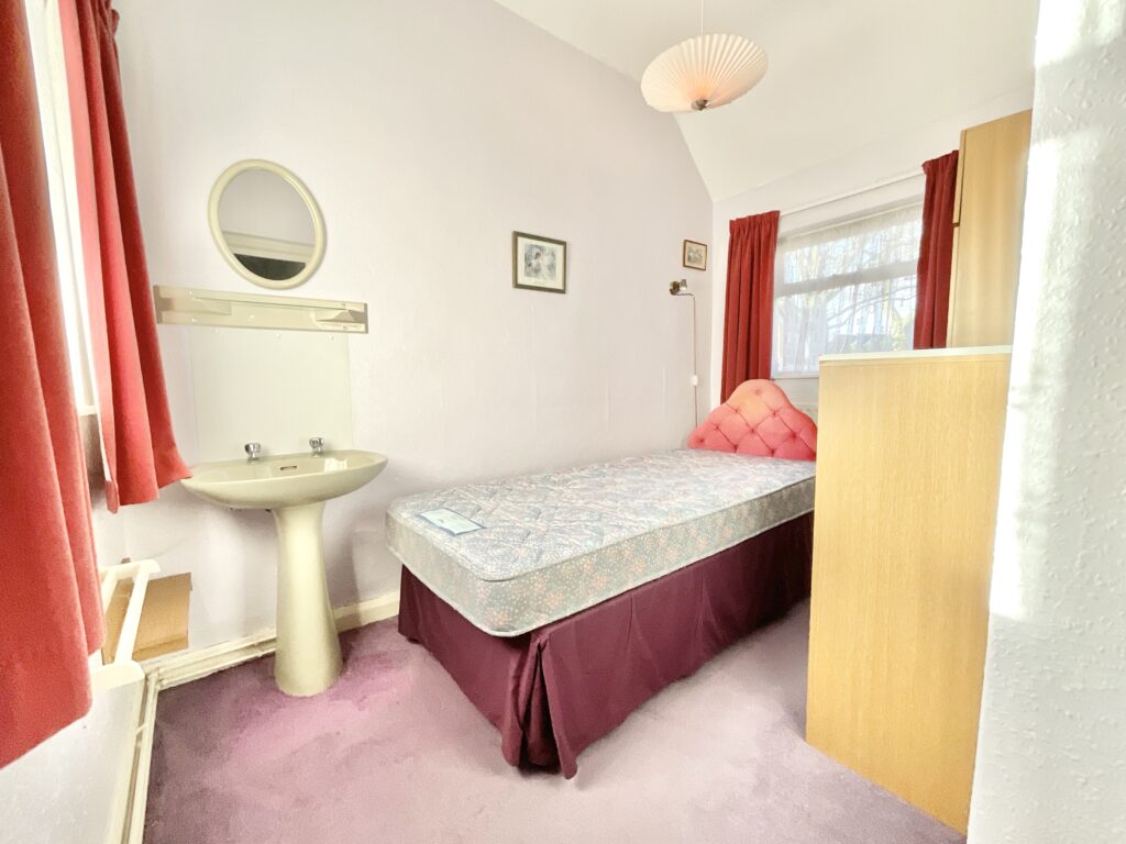 Newport Road, Haughton, ST18