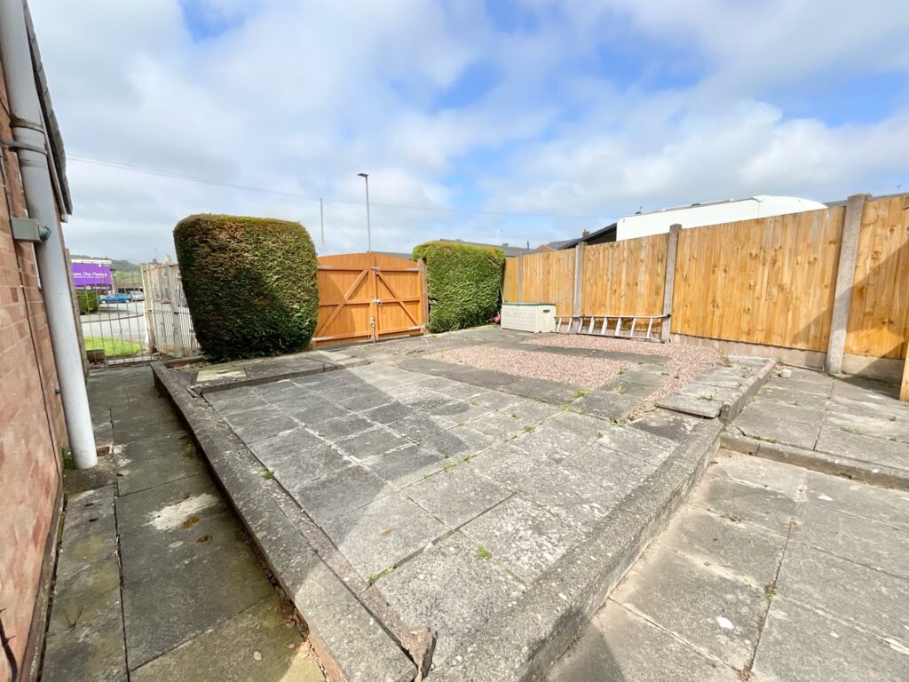 Croxden Close, Cheadle, ST10