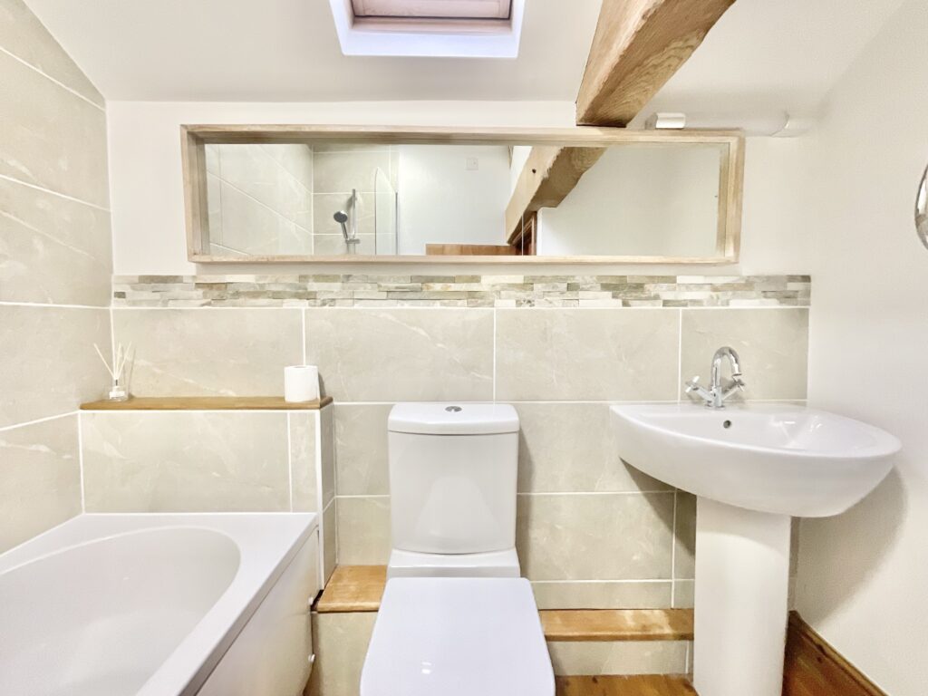 Old Road, Barlaston, ST12