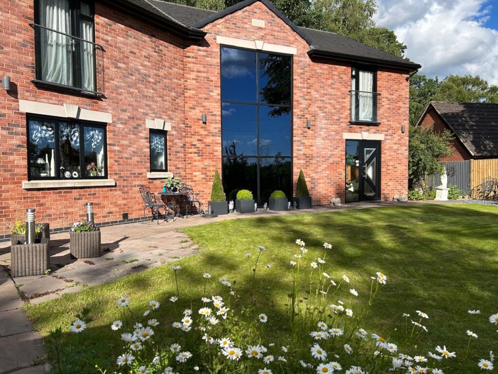 Wrenbury Road, Aston, CW5