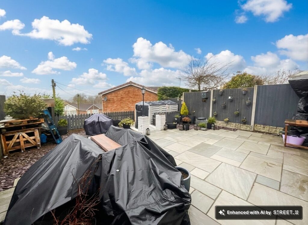 Ferndown Drive, Newcastle, ST5