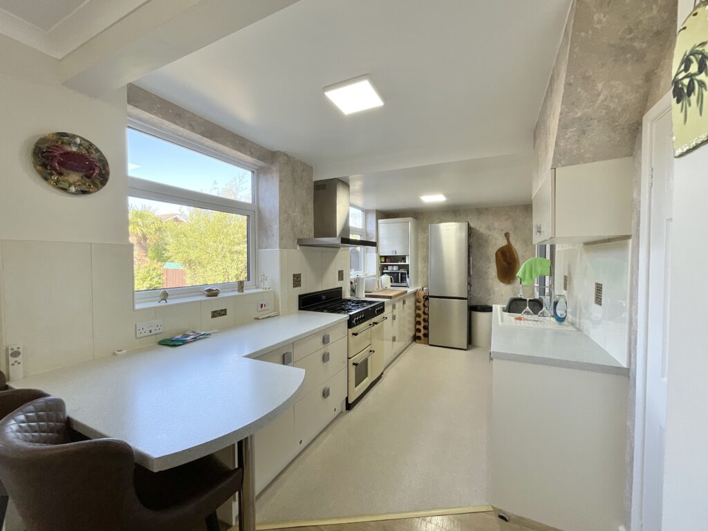 Holyrood Drive, Wistaston, CW2