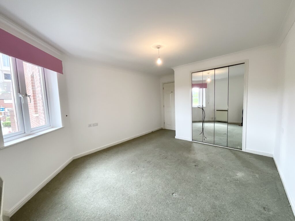 Crown Street, Stone, ST15