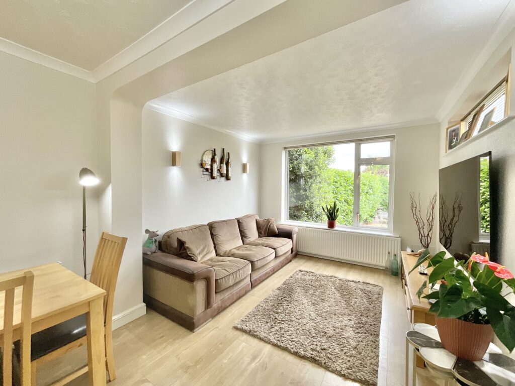 Holyrood Drive, Wistaston, CW2