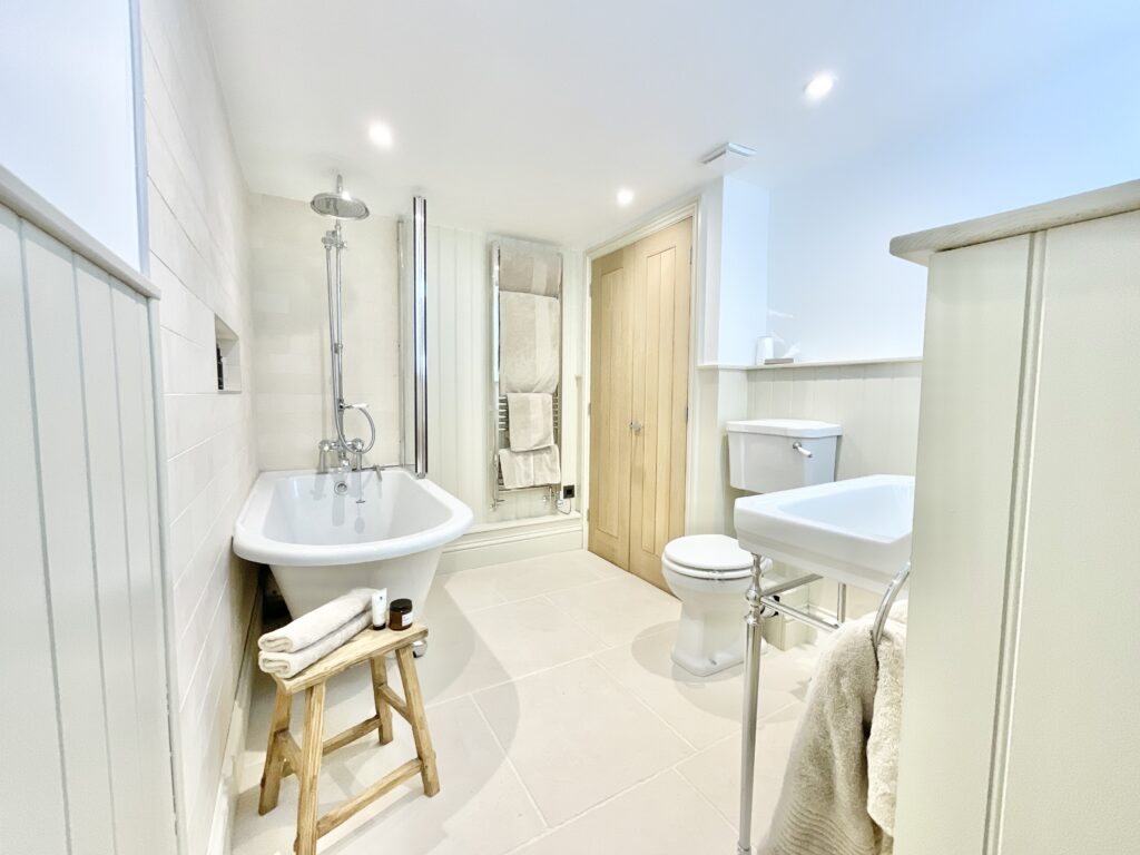 Crewe Road, Madeley Heath, CW3