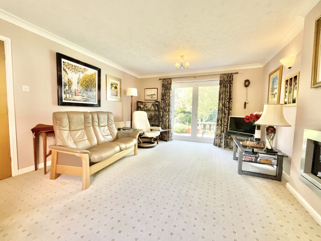 Hampton Drive, Market Drayton, TF9