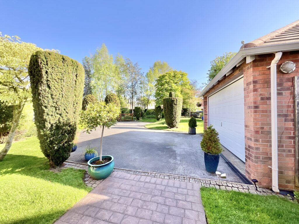 Hampton Drive, Market Drayton, TF9