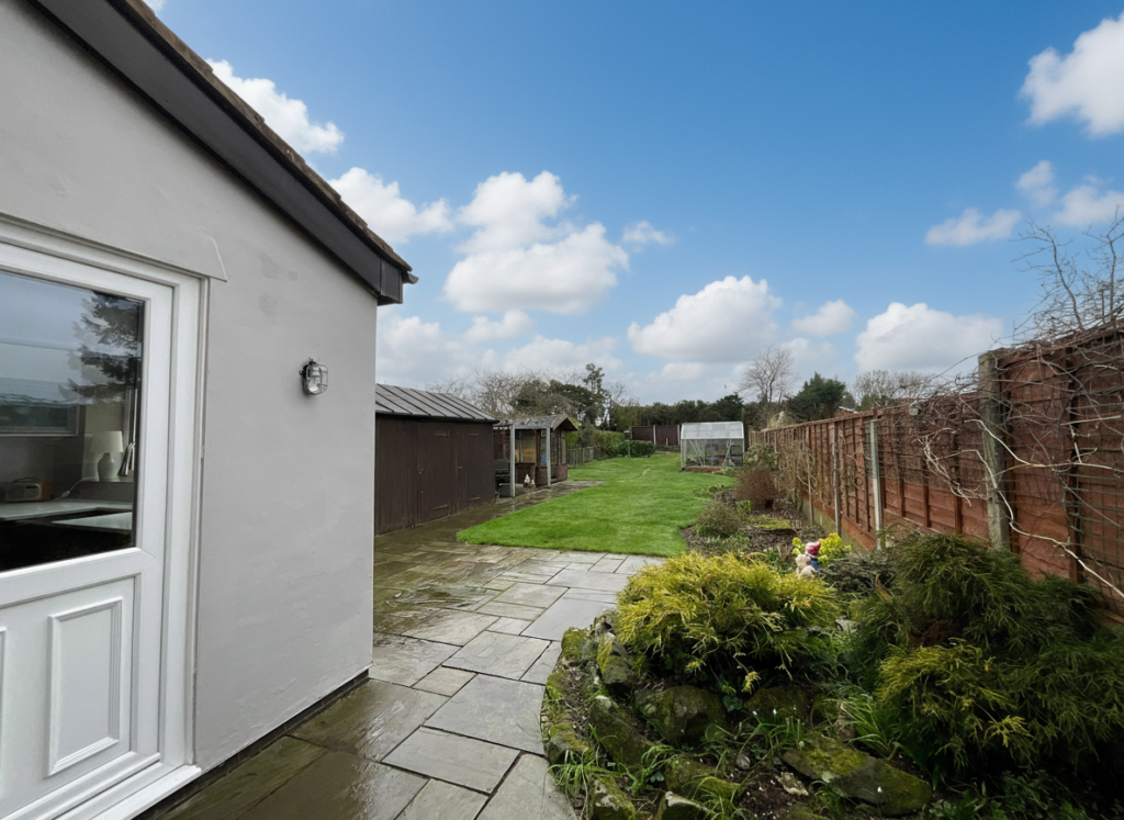 Eccleshall Road, Stafford, ST16