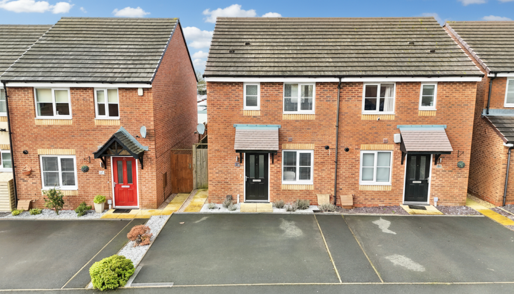 Bambury Drive, Talke, ST7