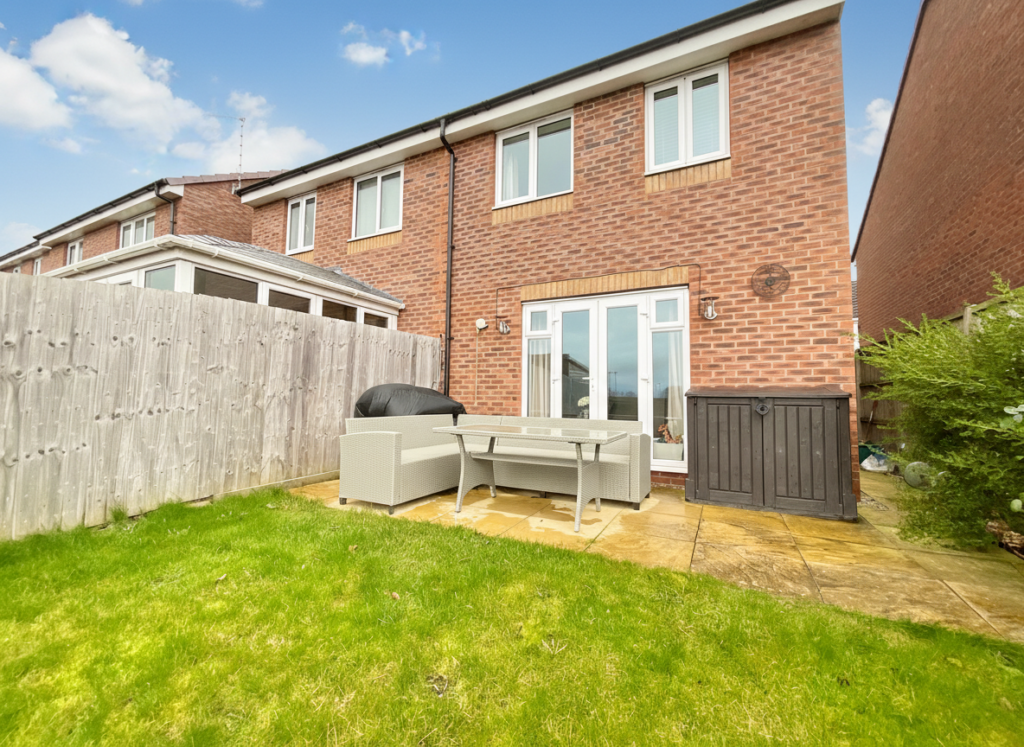 Bambury Drive, Talke, ST7