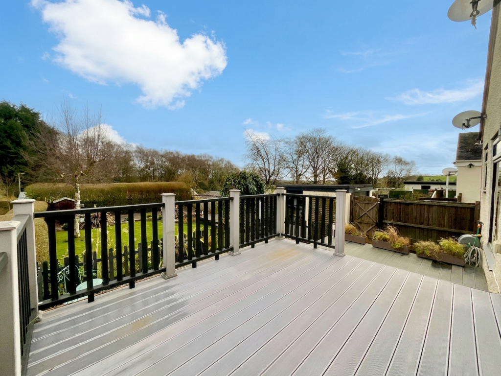 Birkholme Drive, Meir Heath
