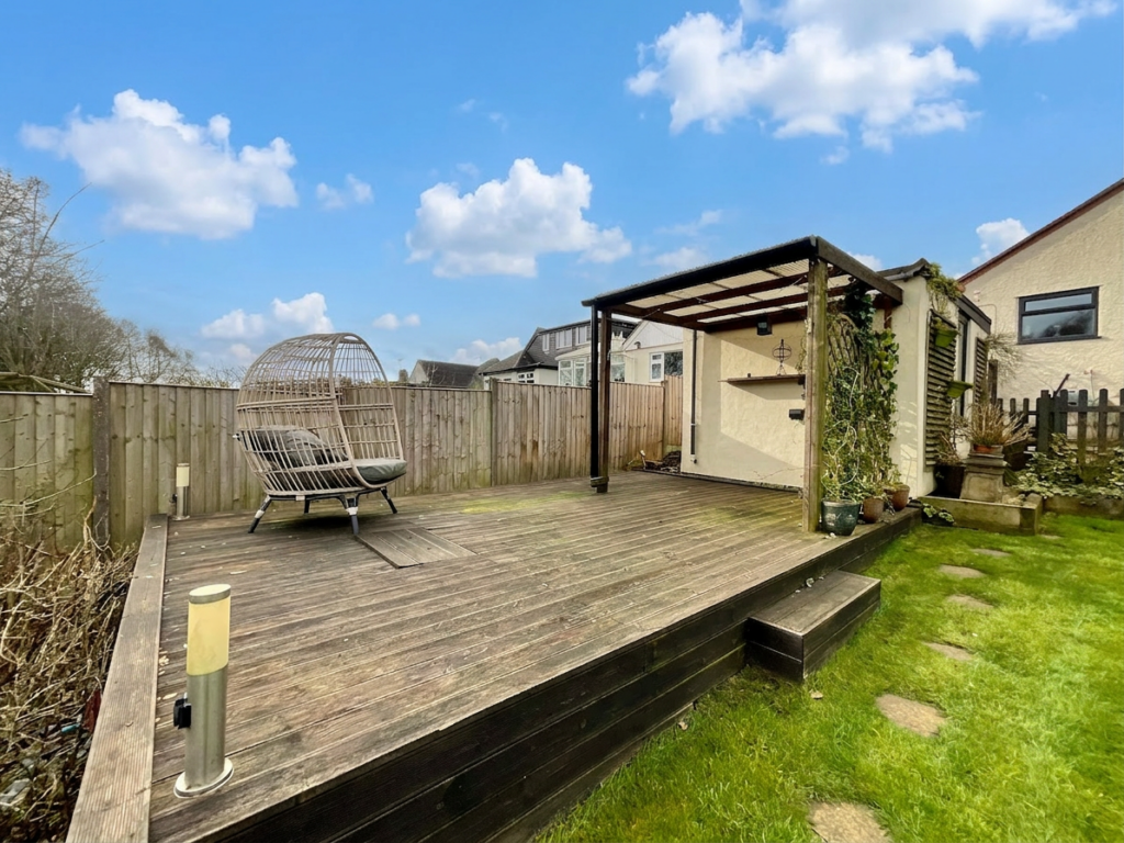 Birkholme Drive, Meir Heath