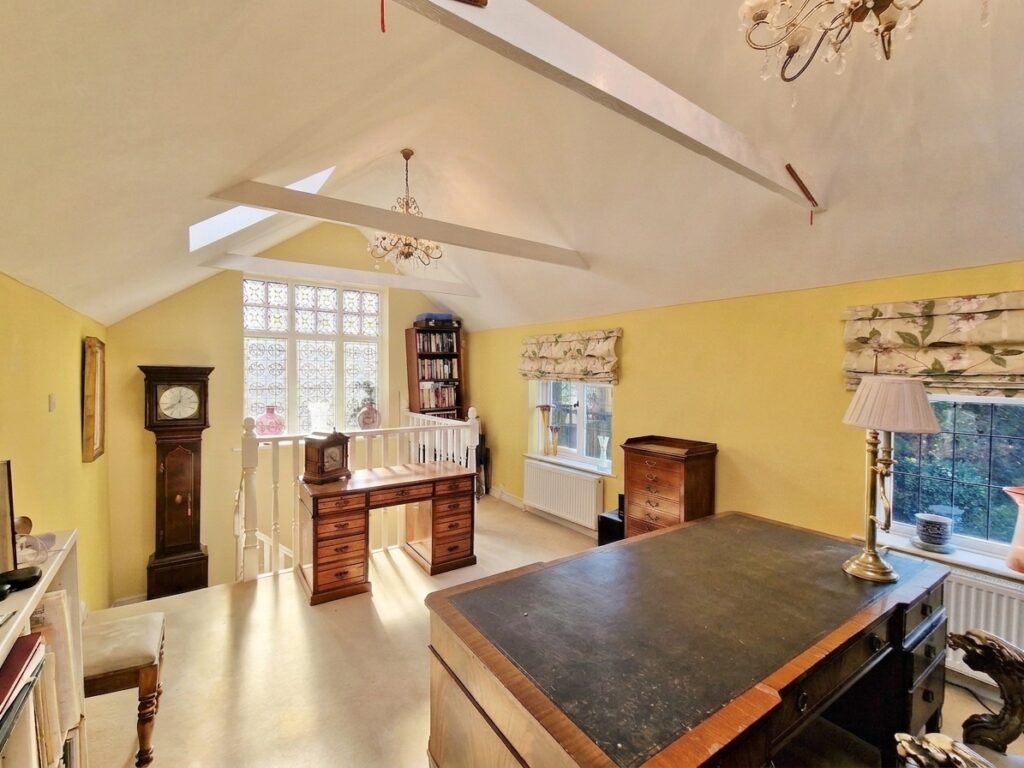 Huntersfield, Shavington, CW2