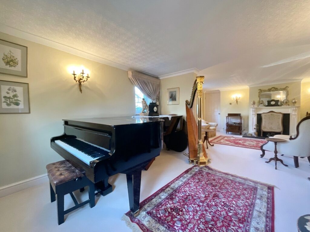 Huntersfield, Shavington, CW2