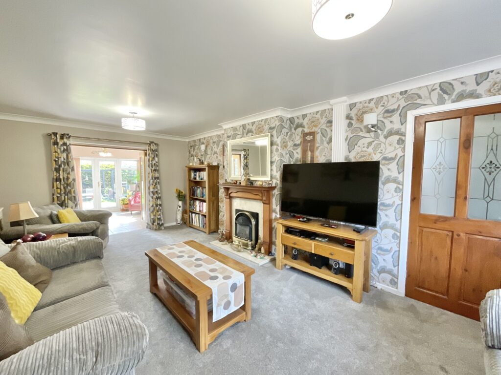 Deansberry Close, Stoke-On-Trent, ST4