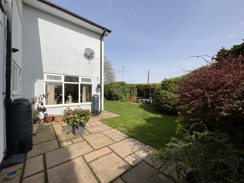 Deansberry Close, Stoke-On-Trent, ST4