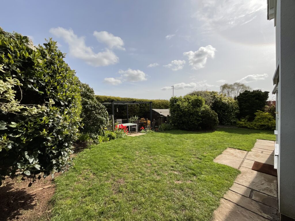 Deansberry Close, Stoke-On-Trent, ST4