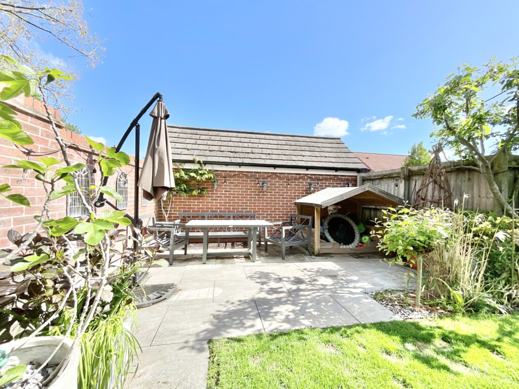 Stafford Road, Eccleshall, ST21