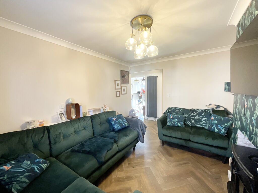 Beacon Grove, Stone, ST15