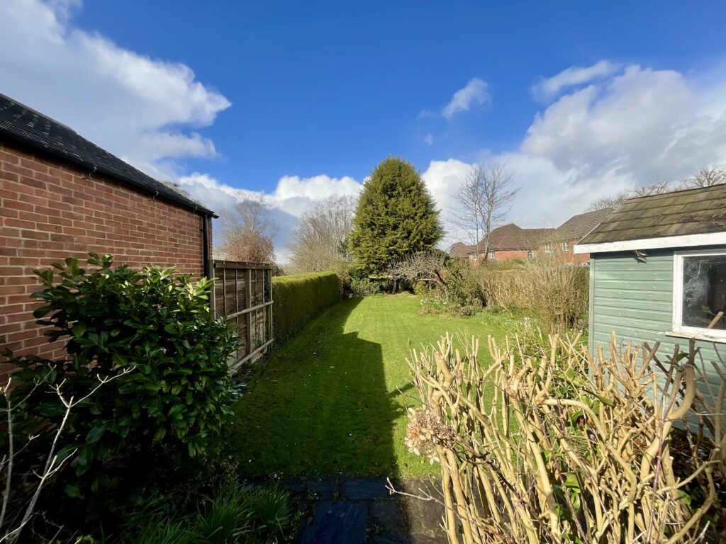 Oulton Road, Stone, ST15