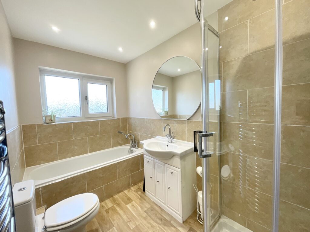 Kennedy Road, Trentham, ST4