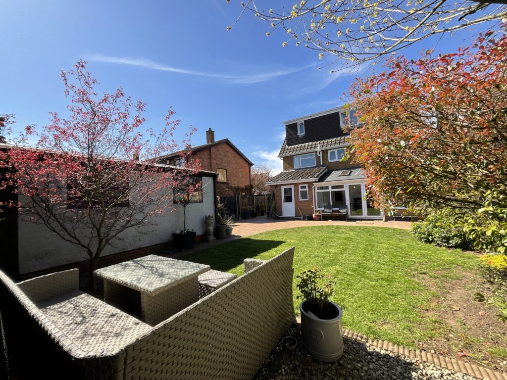 Kennedy Road, Trentham, ST4