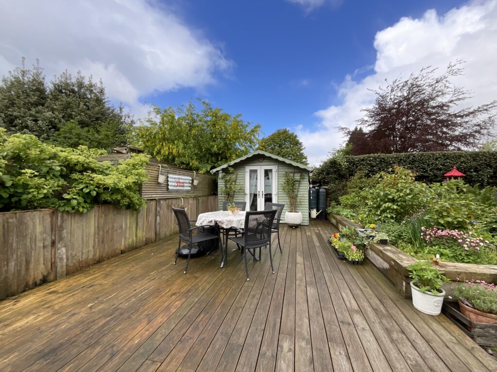 Windmill Hill, Rough Close, ST3