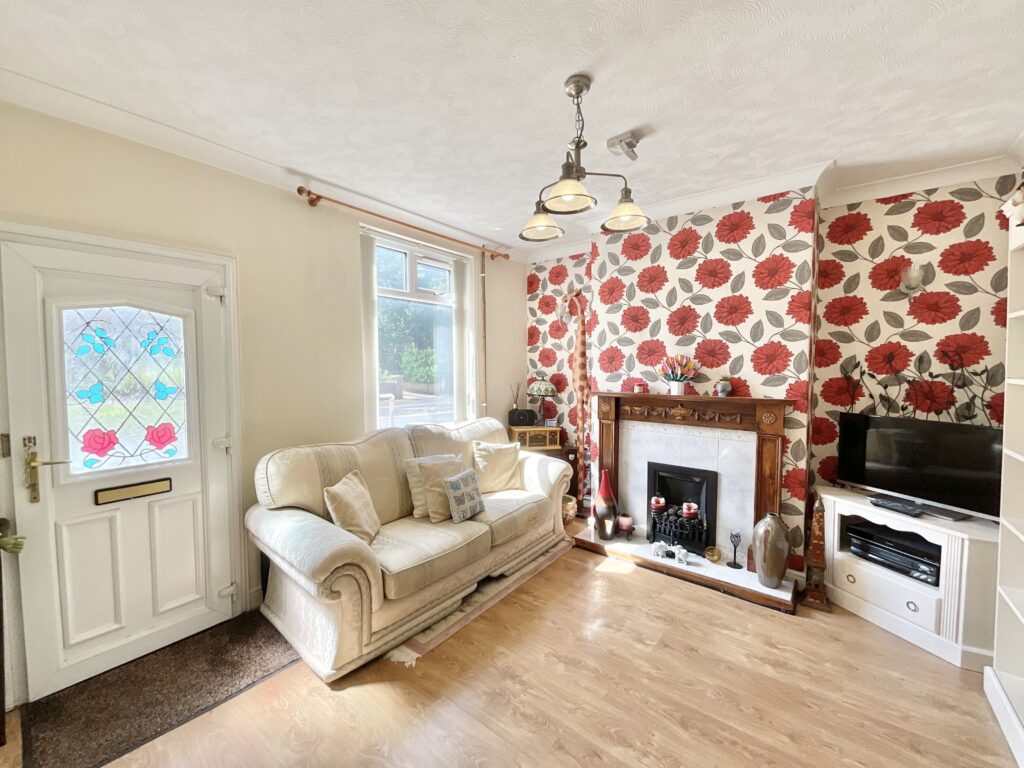 Longton Road, Stone, ST15
