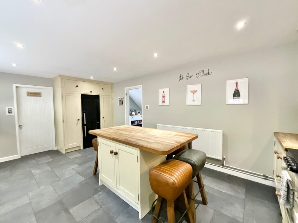 Prince George Street, Cheadle, ST10