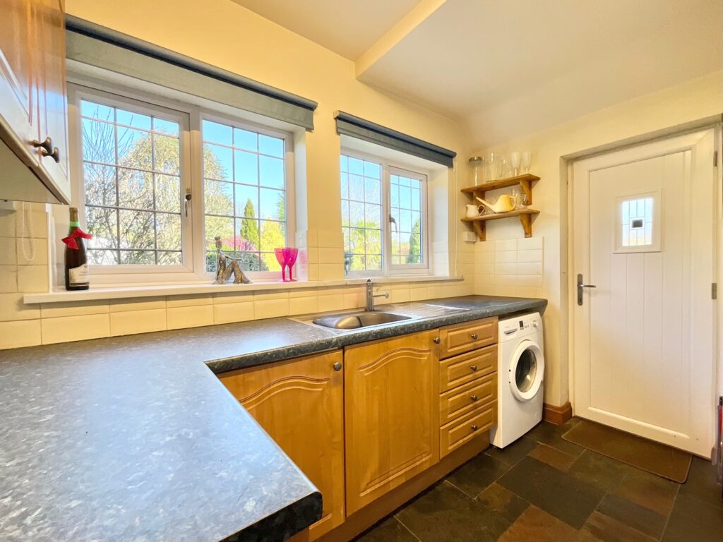 Adamthwaite Drive, Blythe Bridge, ST11