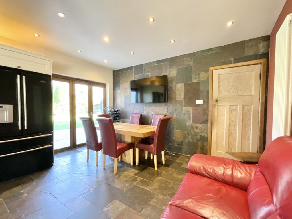 Adamthwaite Drive, Blythe Bridge, ST11