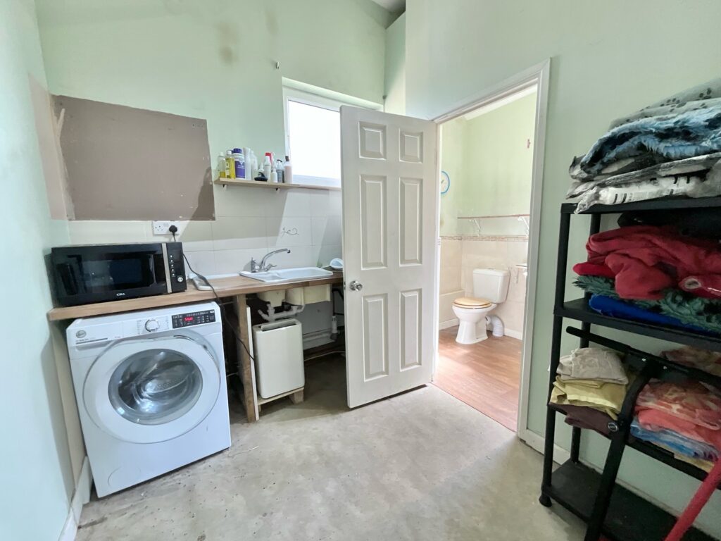 Uttoxeter Road, Checkley, ST10